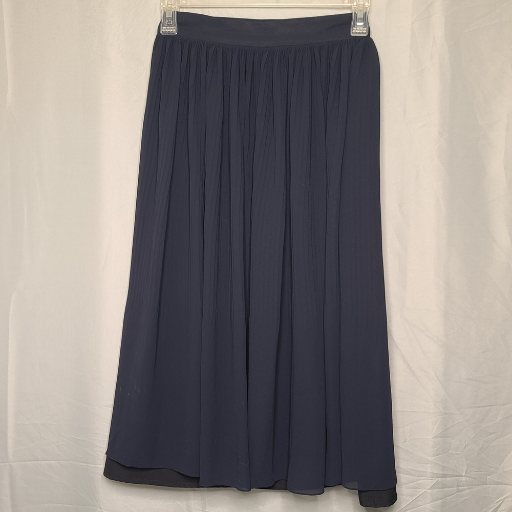 Forever 21 Pleated Midi Skirt‎ Women XS Black High Waisted Lined Chiffon Style